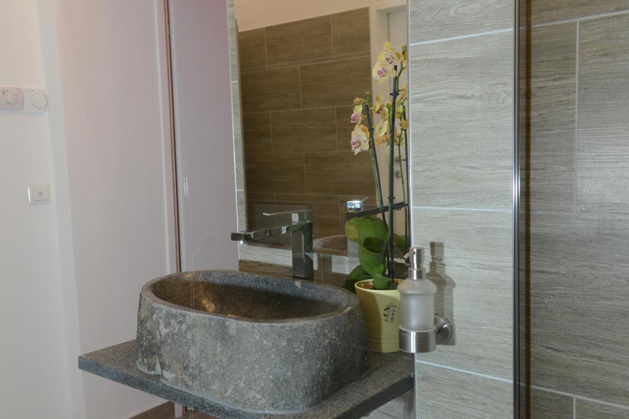 Auszeit Vienna Wellness Apartment Екстер'єр фото